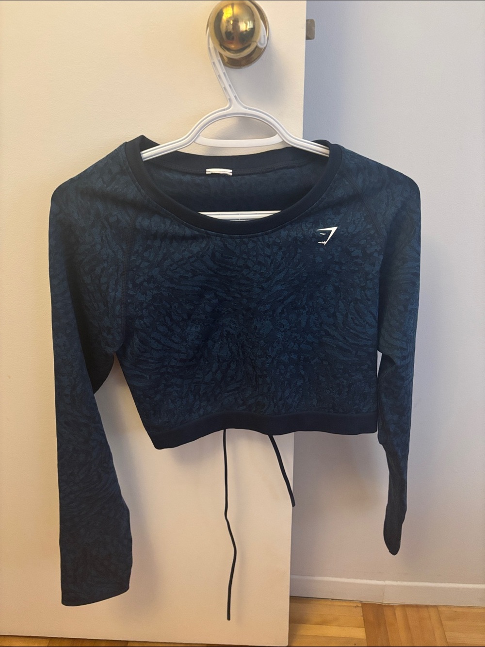 Gymshark Women's Dark Blue Patterned Cropped Long-Sleeve Top with Drawstring